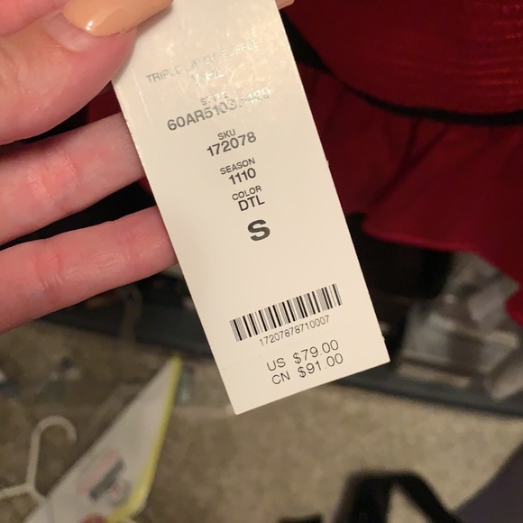 Bebe Tripple Layer Ruffle Top NWT - Picture 5 of 5